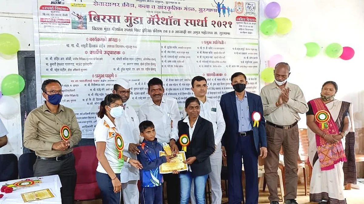 कठोर परिश्रमाला जिद्द व चिकाटी ची जोड दिली तर यश नक्कीच