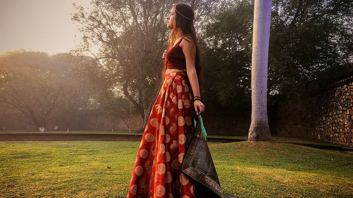Ready to rock your outfit this Diwali?