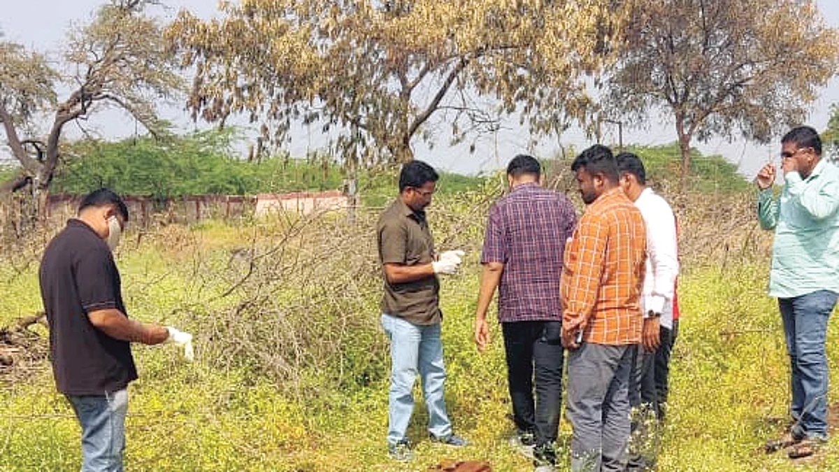 अखेर त्या व्यापार्यांची बॅग सापडली