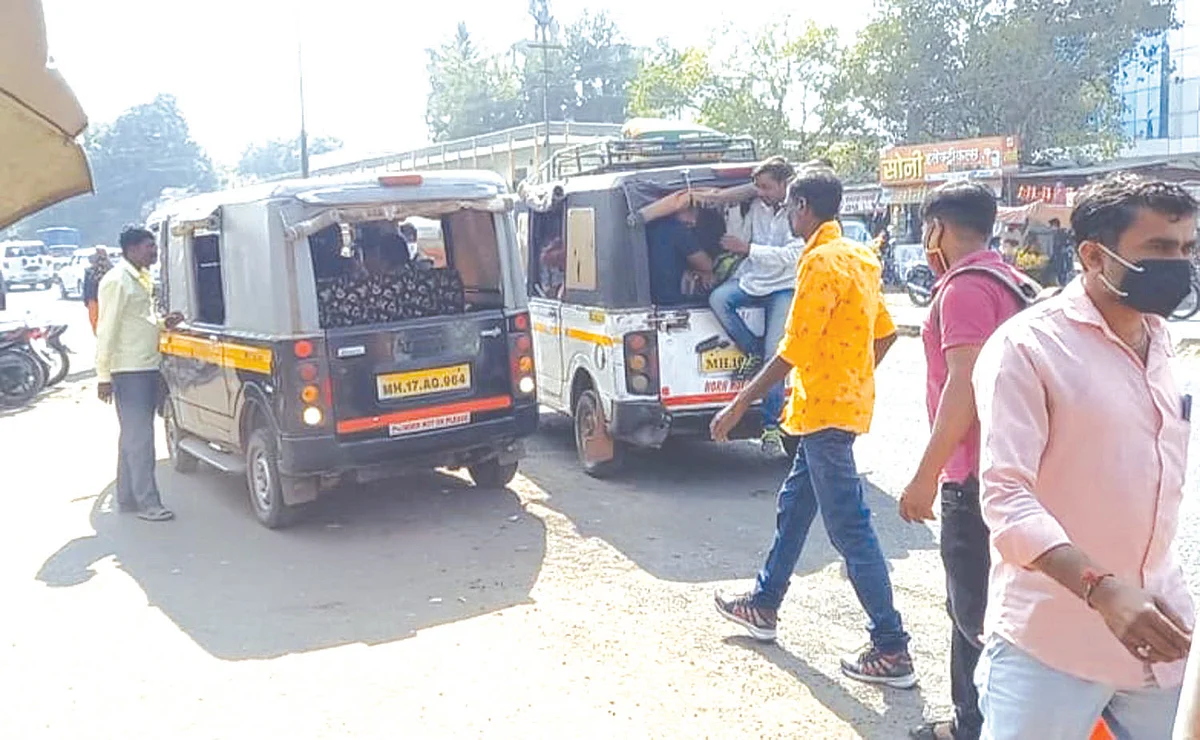 राहुरी तालुक्यात खासगी वाहतूकदारांकडून प्रवाशांची लूट