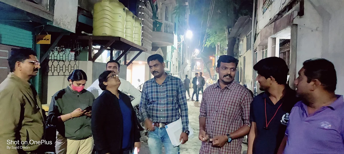 मालेगावी रझा अकादमीच्या कार्यालयावर पोलिसांचे छापे