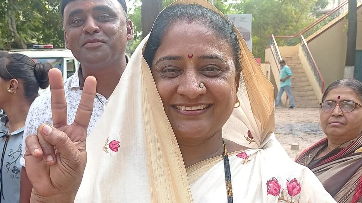 चोपडा पंचायत समितीच्या सभापतीपदी कल्पना पाटील