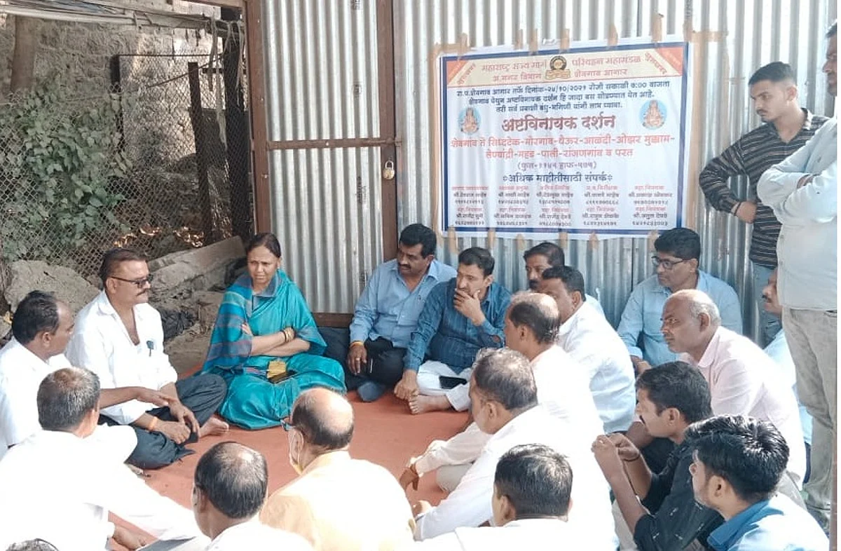 शेवगावला एसटी कर्मचारी आंदोलनास आमदार राजळे यांचा पाठिंबा