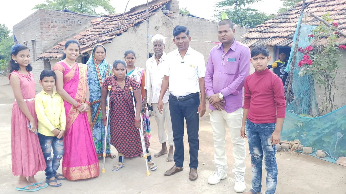 डॉक्टर दांपत्याकडून समाजापुढे अनोखा आदर्श