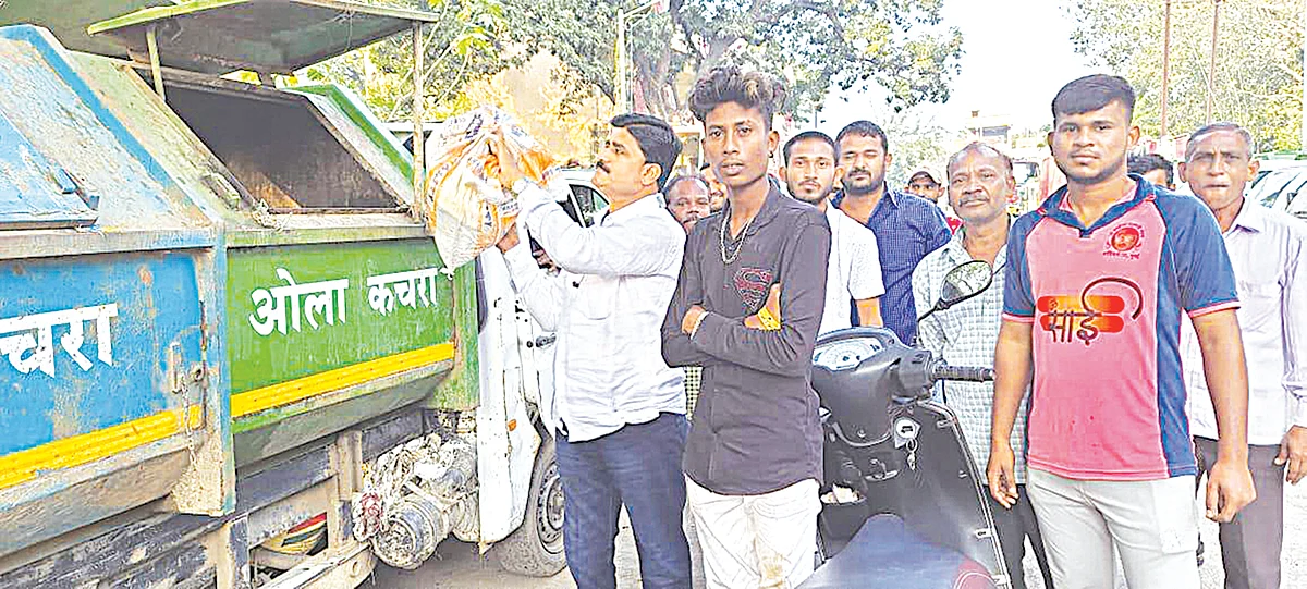 मनपा स्थायी सभापतींच्या प्रभागातच कचरा पडून