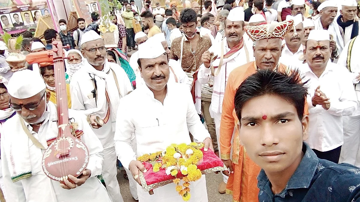 कार्तिकी वारीसाठी त्र्यंबकेश्वरमधून प्रथमच दिंडी