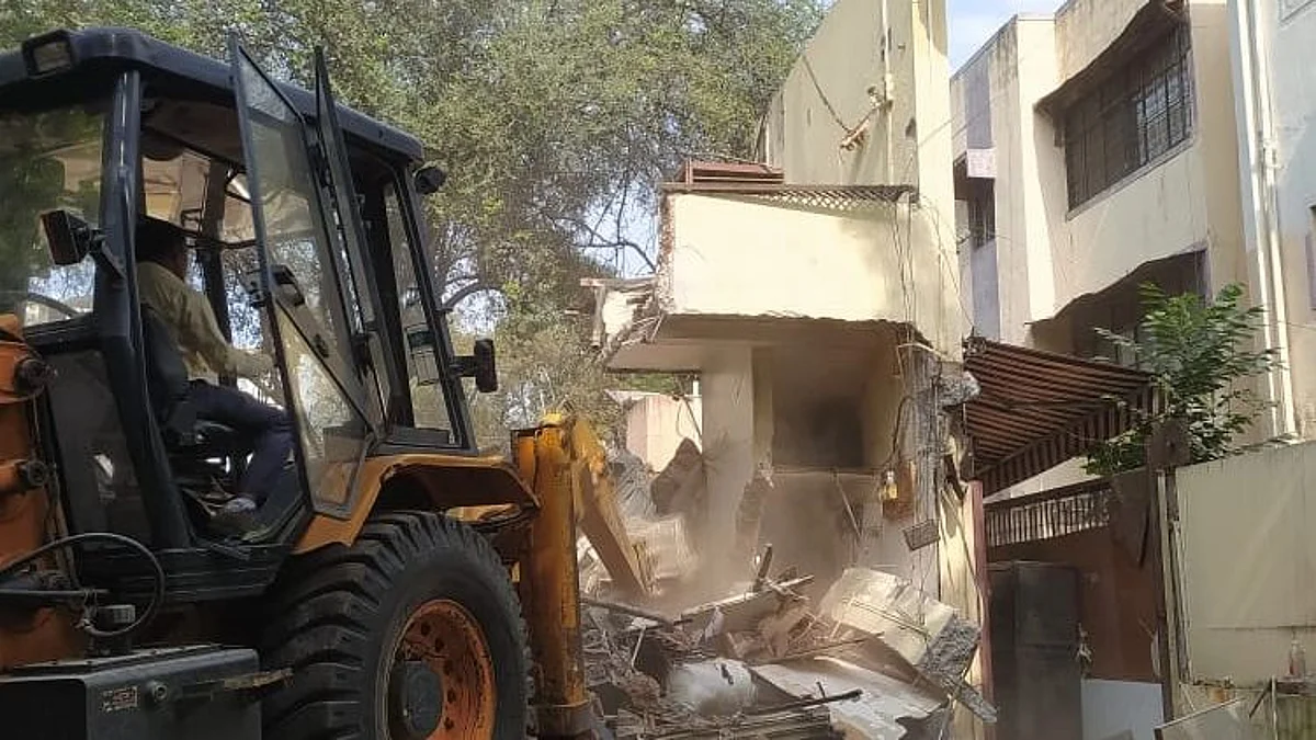 दोन वर्षात 'इतक्या' अतिक्रमणांवर मनपाचा हातोडा
