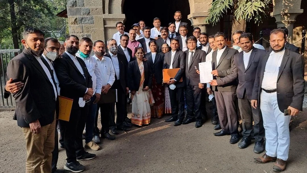 Stop work agitation by notary lawyers
