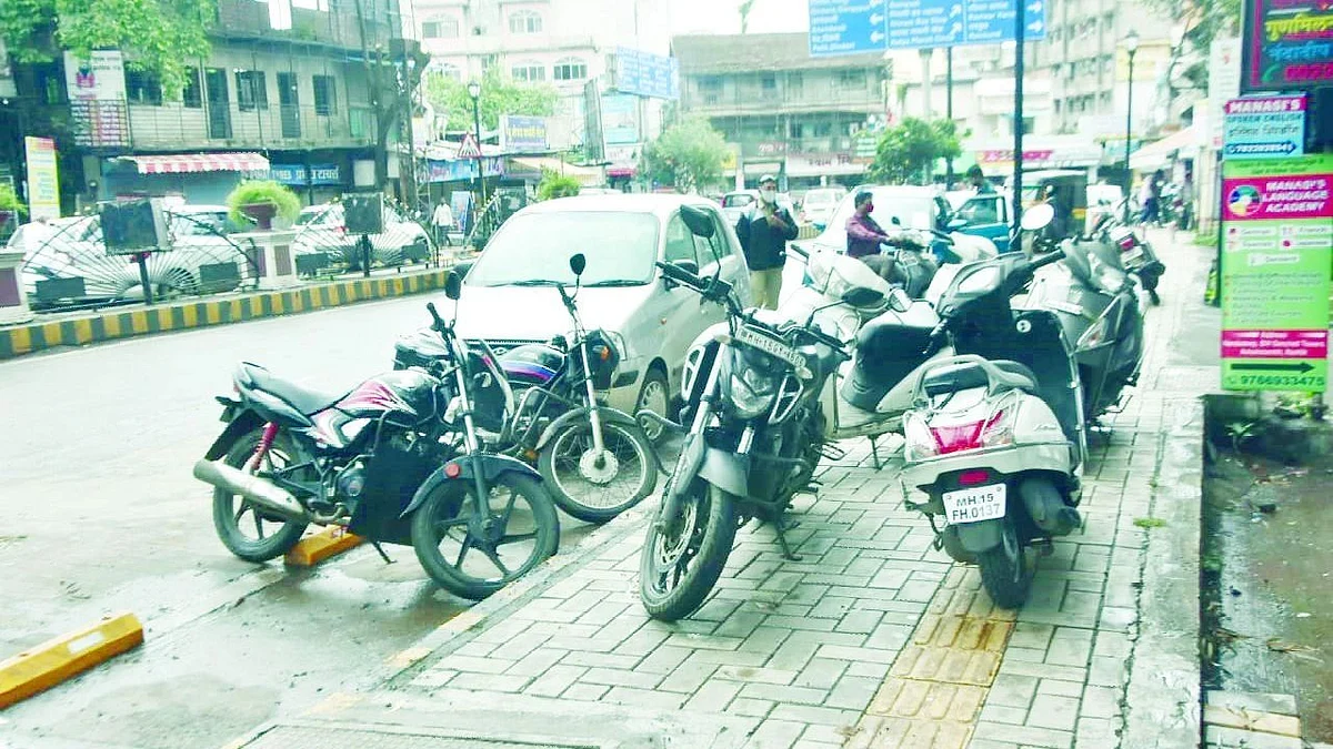 Provide parking space before towing operation