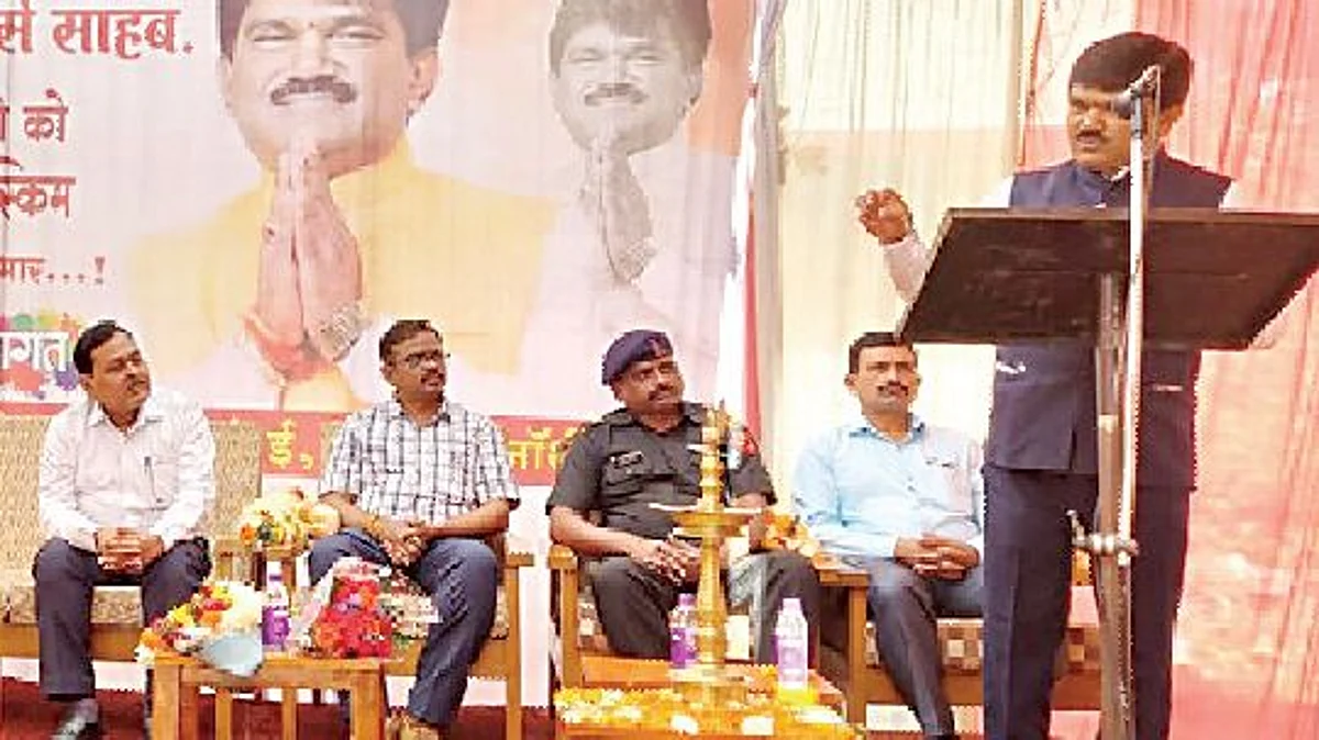 सीजीएचएस योजनेचा लाखो सेवकांना लाभ : खा. गोडसे