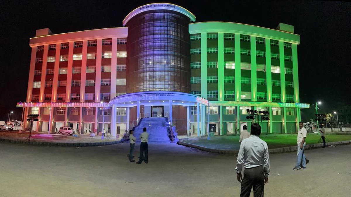 जिल्हाधिकारी कार्यालयाच्या नूतन इमारतीचे उद्या उद्घाटन