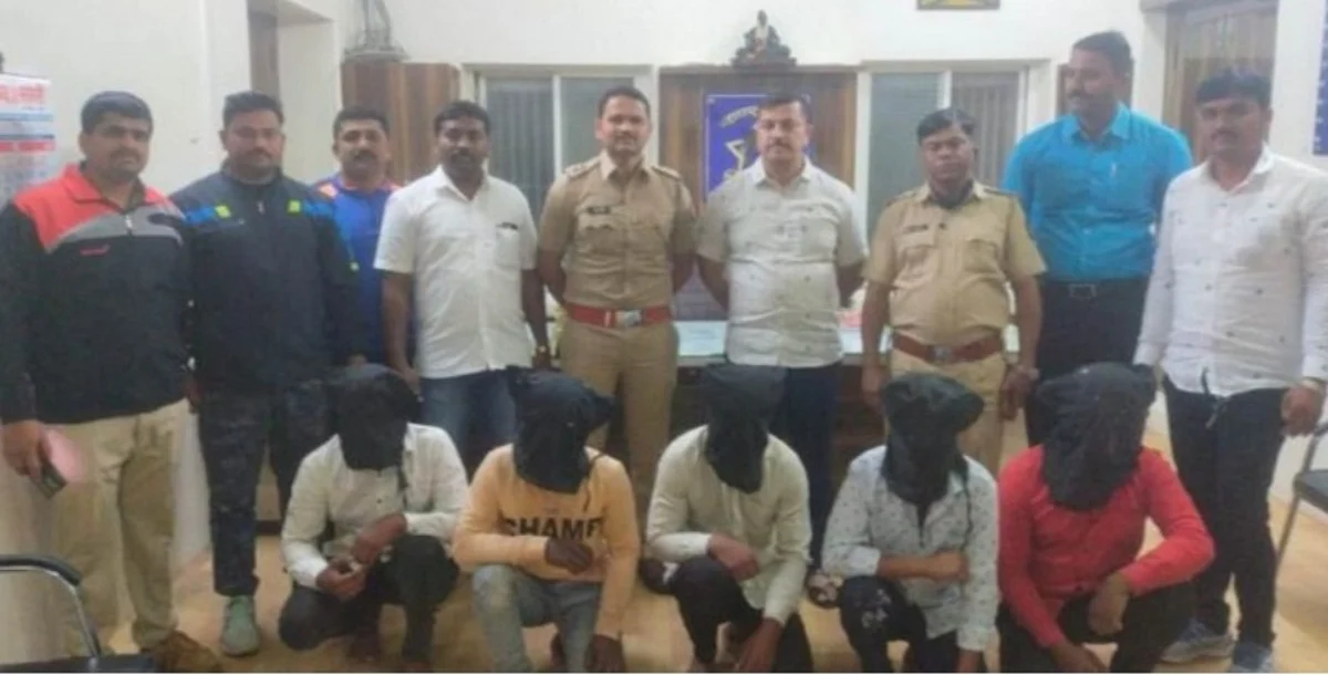 जवळातील एटीएम पळवणारी टोळी गजाआड