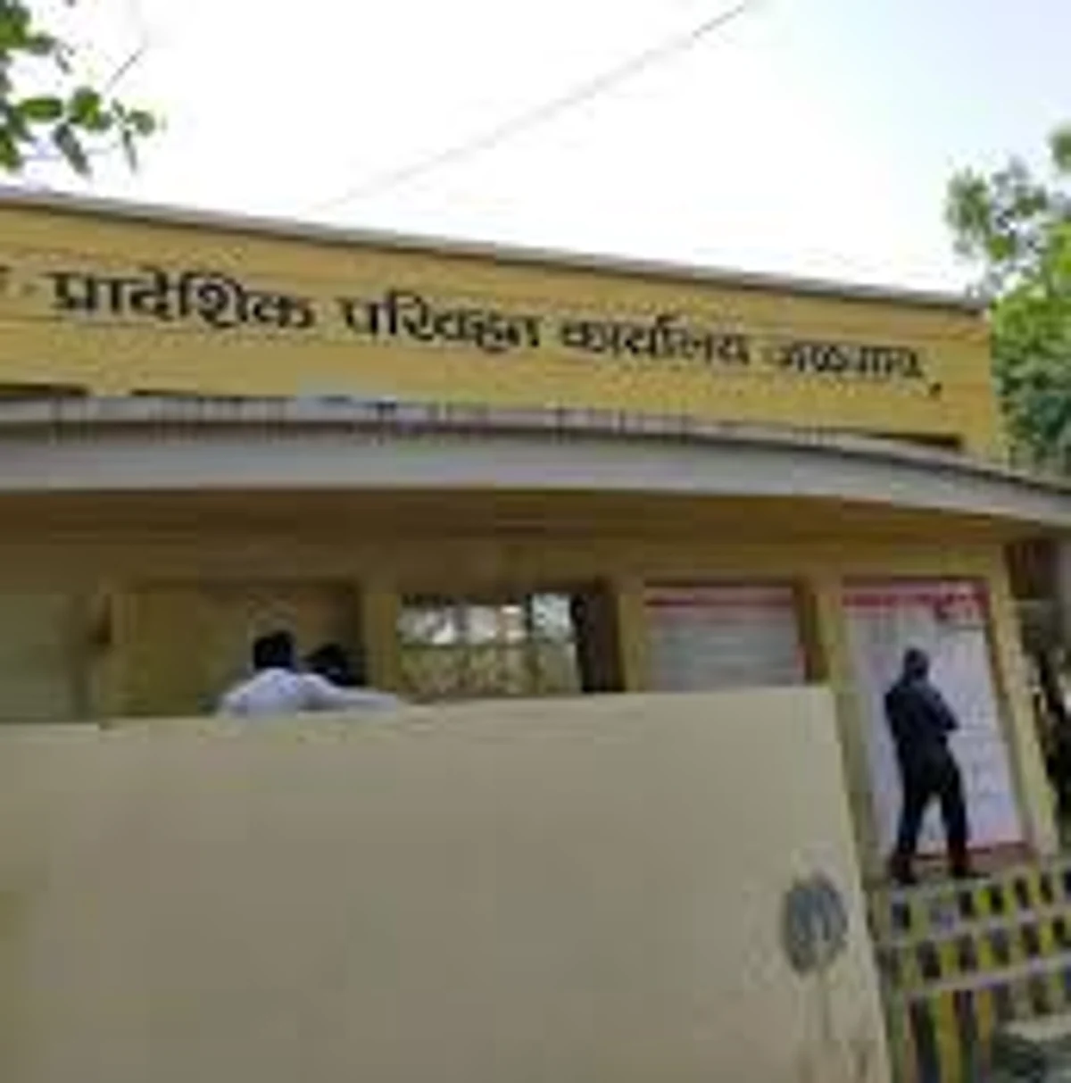 चेसीसीसह इंजीन नंबर आला कोठून ?