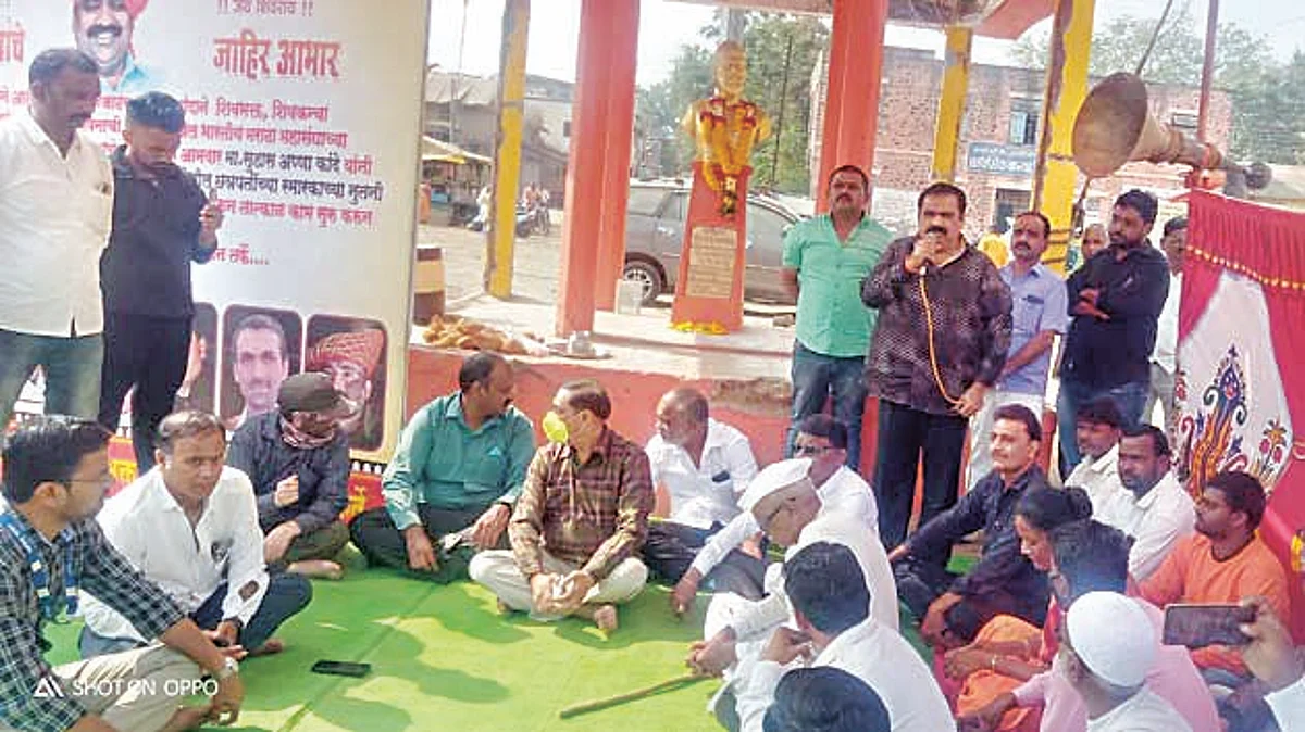 छत्रपतींच्या पुतळ्यांचे नुतनीकरण