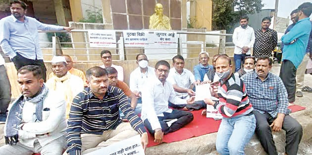 मालेगाव शहरातील अवैध धंदे बंद करा : विधायक संघर्ष समिती