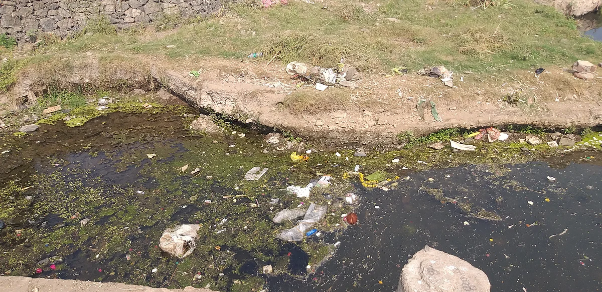 वरूणा नदी संवर्धनसाठी अविरल कलश सुपूर्द