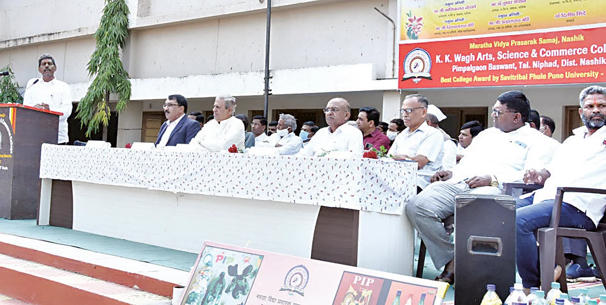 युवक ग्रामीण विकासाचे शिलेदार : पेरे पाटील
