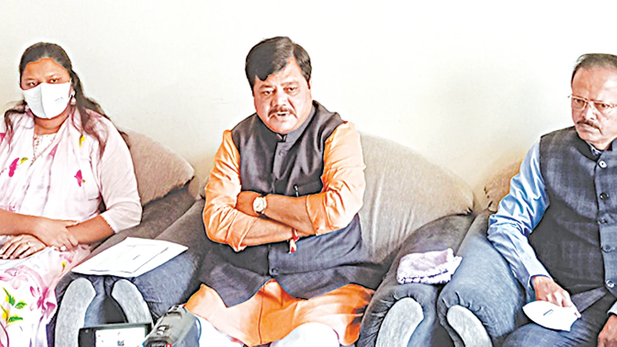 दडपशाहीचा विधान परिषदेत पर्दाफाश करणार
