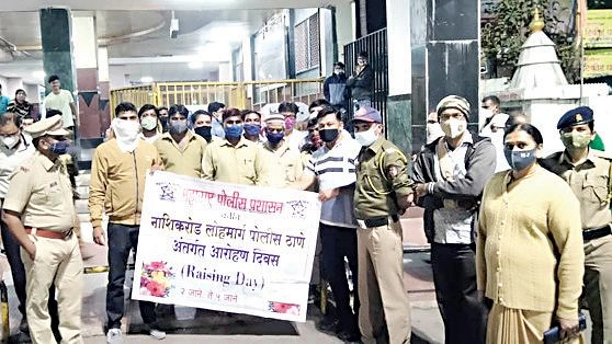 रेल्वे पोलिसांतर्फे प्रवासी जनजागृती सप्ताह