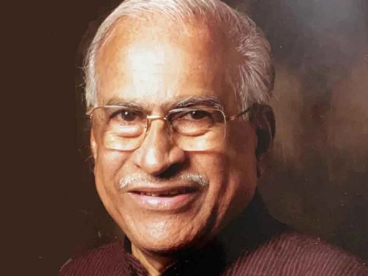 जेष्ठ गायक रामदास कामत यांचे निधन