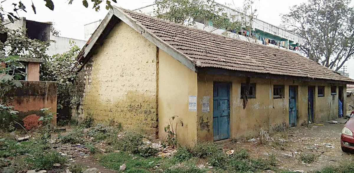 हक्काच्या जागेपासून ओझर पोलीस स्टेशन वंचित