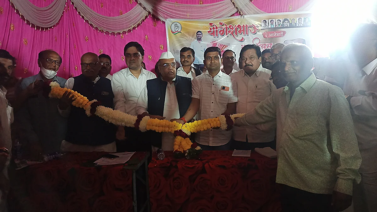 पक्षातील मोजक्या जणांमध्ये हीनता,विकृती : आ.शिरीष चौधरी