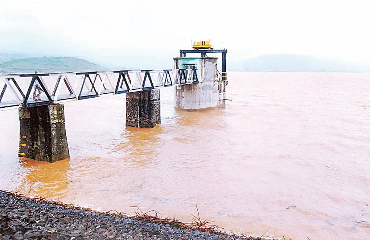 हरणबारीच्या आवर्तनाने रब्बीला दिलासा