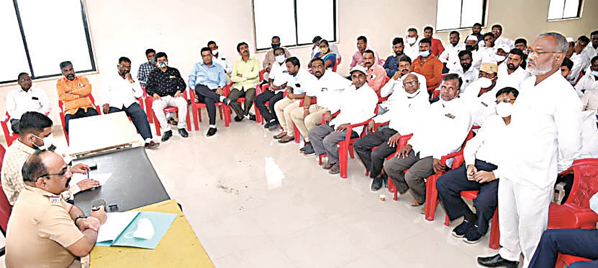 शिवजन्मोत्सव शांततेत साजरा करा