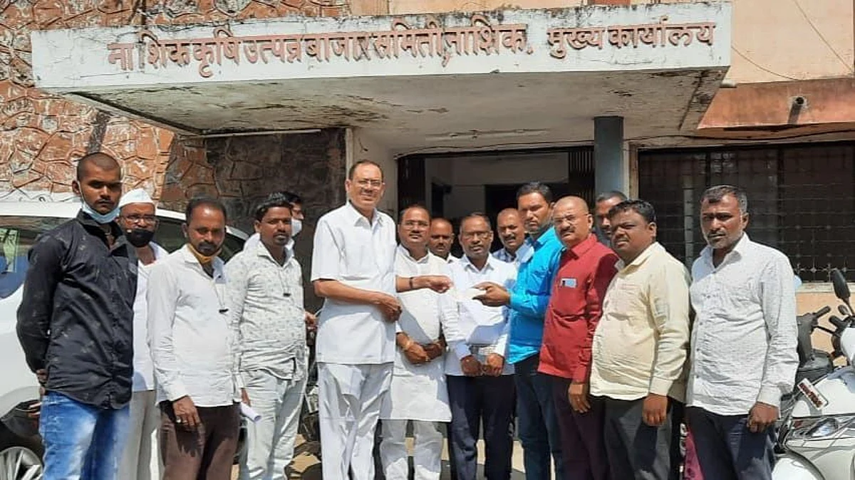 आडत्याने थकवलेली रक्कम शेतकर्यांना मिळणार