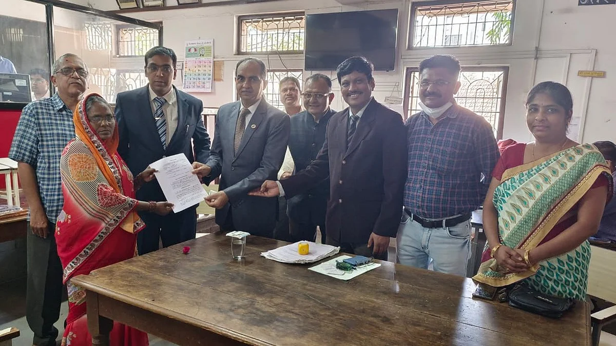 अपघाती मृत्यू झालेल्या व्यक्तीच्या वारसाला मिळणार 47 लाख नुकसान भरपाई