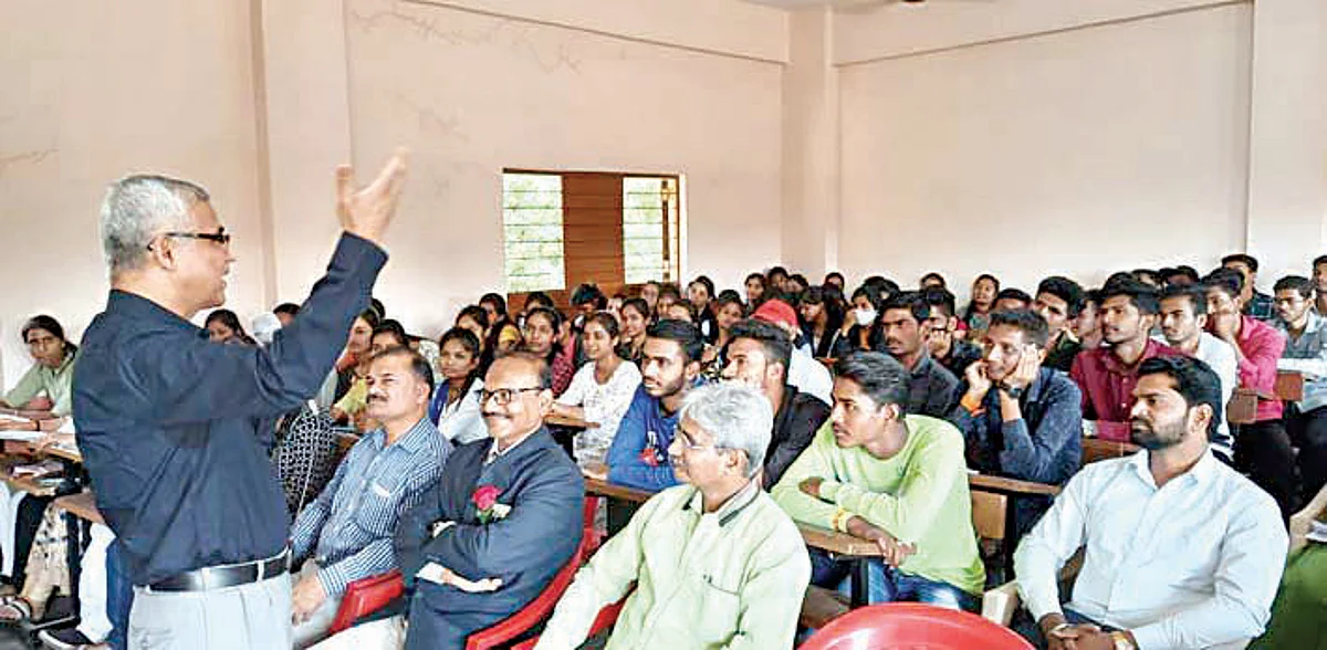क्रिप्टो चलन वापरताना खबरदारी गरजेची - डॉ. गोविलकर