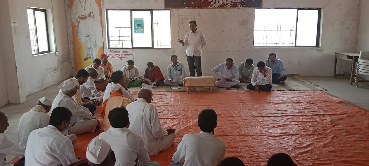 पुणतांब्याची ग्रामसभा खेळीमेळीच्या वातावरणात संपन्न