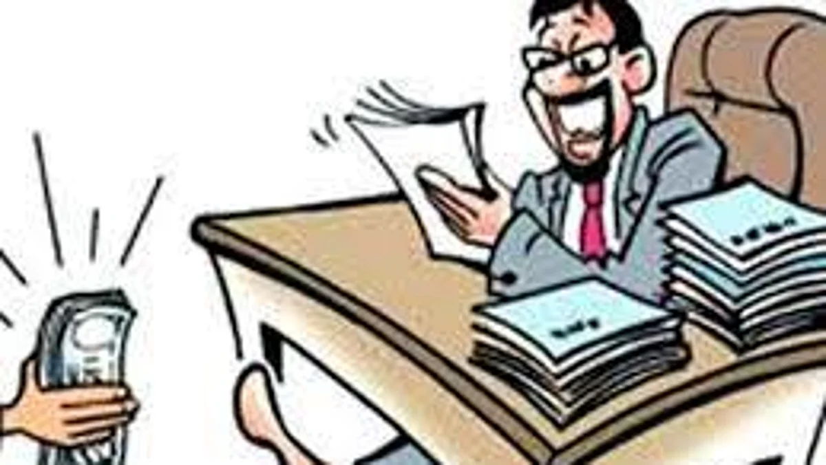 शिक्षण विभागातील भ्रष्टाचाराला बसणार लगाम