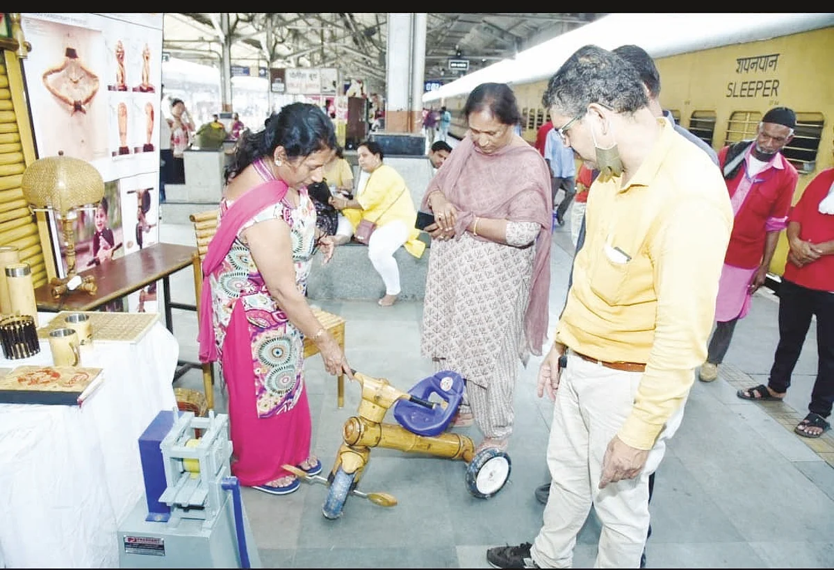 CR launches ‘One Station, One Product’
