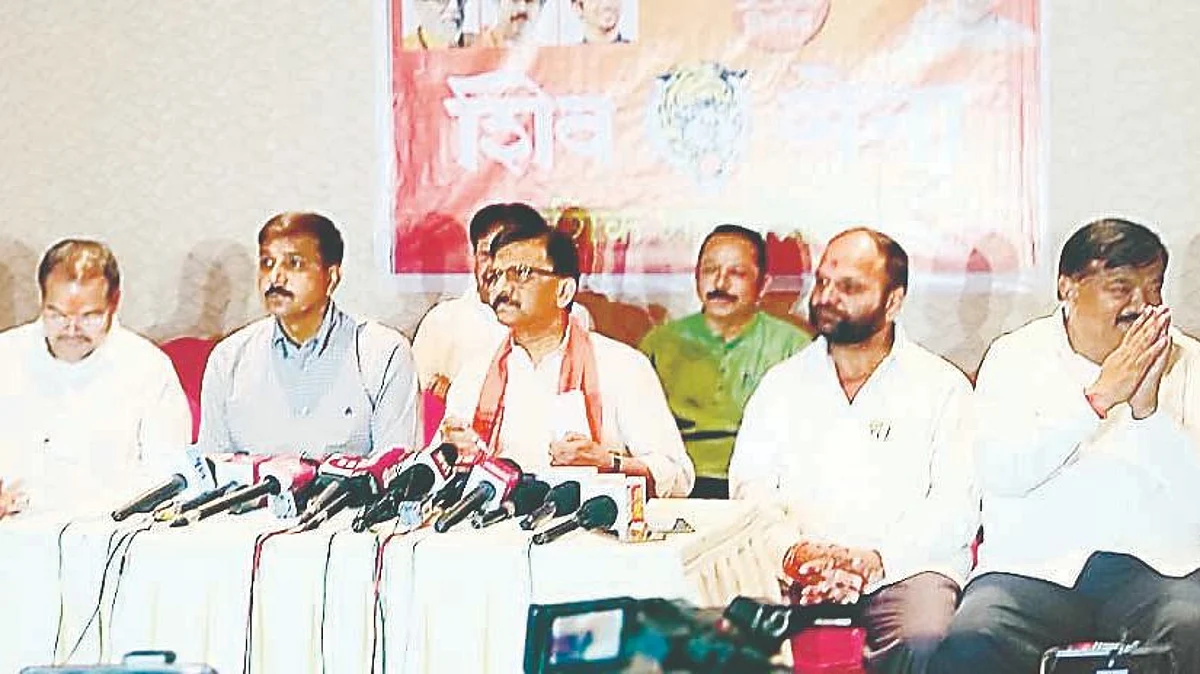 Raut slams opposition for politicising issues