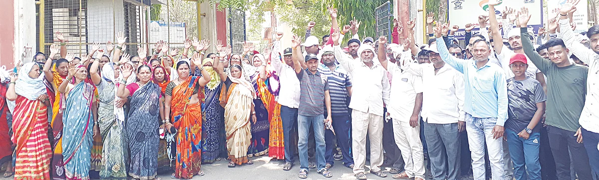भोई समाजाच्या दुकानांवरील हल्ले थांबवा