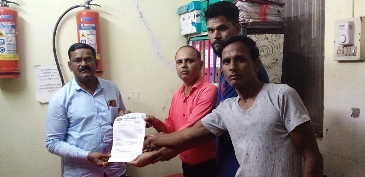 मुजोर के.के.पाटील ला त्वरित निलंबीत करा