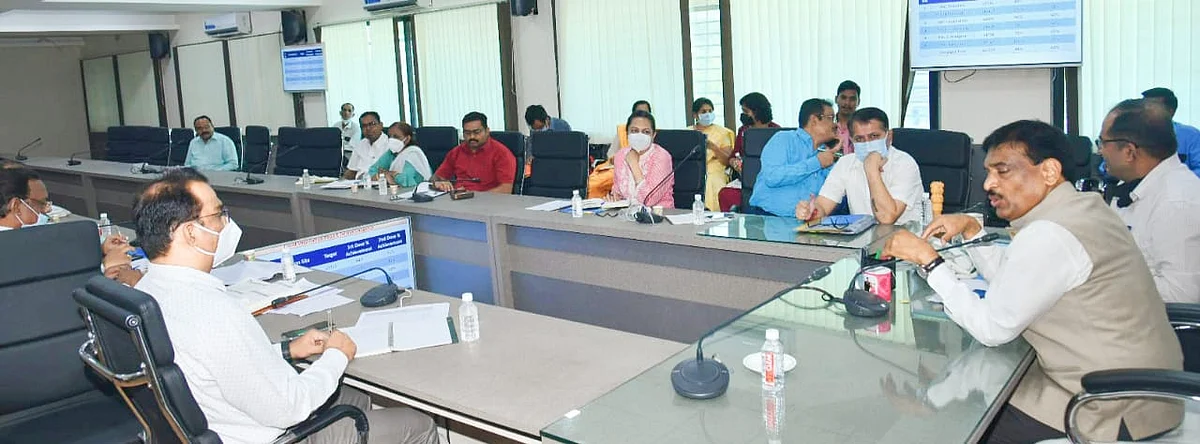 शस्त्रक्रियेपूर्वी आरटीपीसीआर चाचणी बंधनकारक-जिल्हाधिकारी