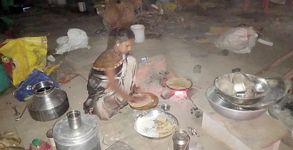 विस्थापितांच्या पुनर्वसनाचा प्रश्न ऐरणीवर