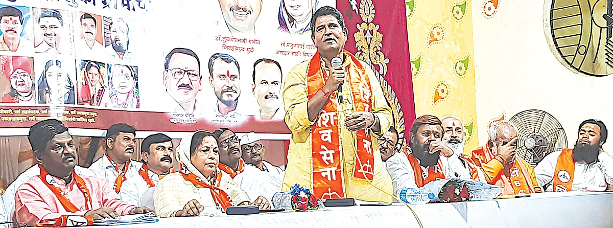 ...तर धुळे तालुक्यात शिवसेनेची ताकद वाढणारच- महेश मिस्त्री