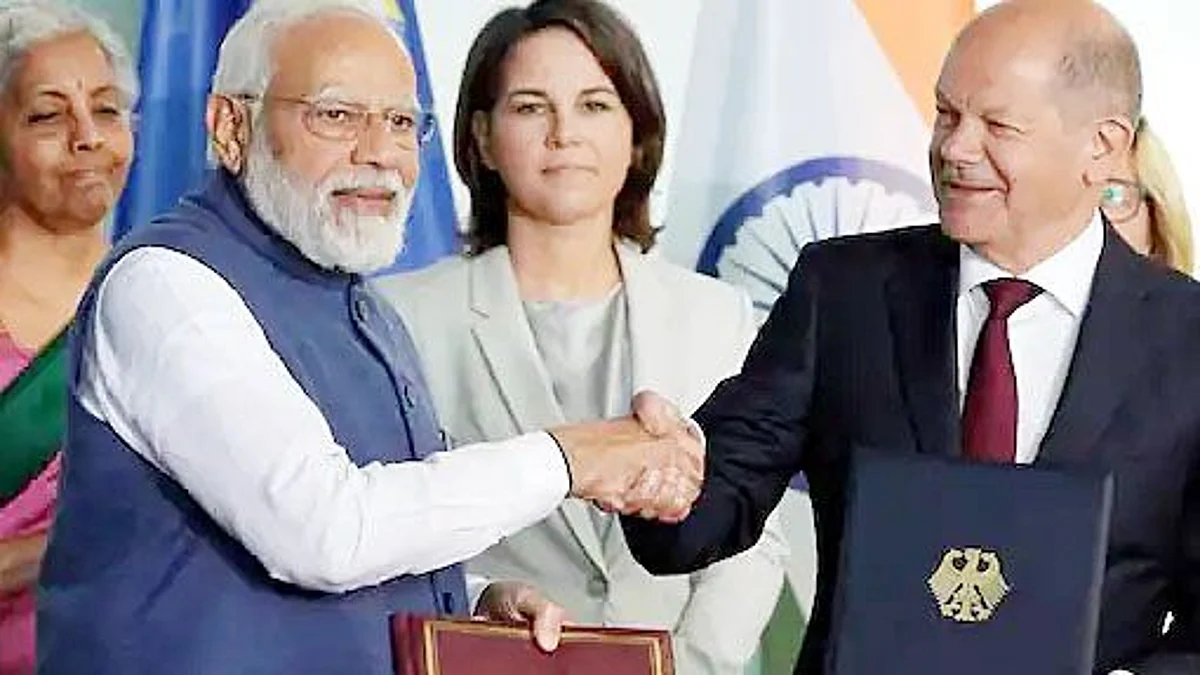 मोदींच्या परदेशवारीचे फलित