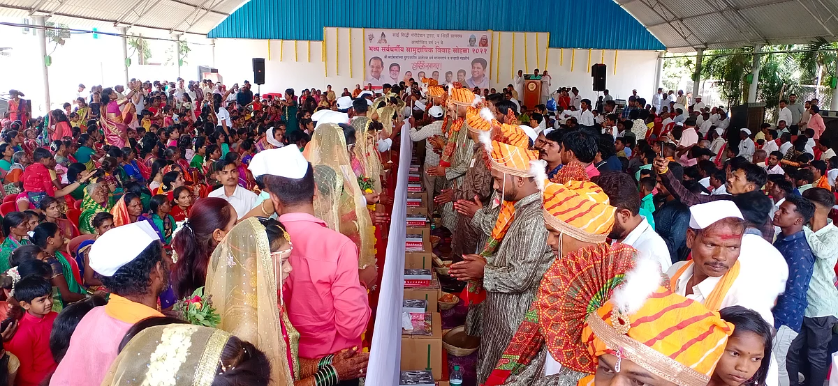 साईसिध्दी ट्रस्टच्यावतीने सर्वधर्मीय सामुदायिक विवाह संपन्न
