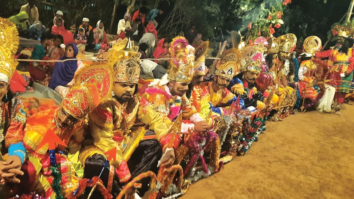 दोन वर्षानंतर यंदा आदिवासींचा पारंपारिक ‘बोहडा’ उत्साहात