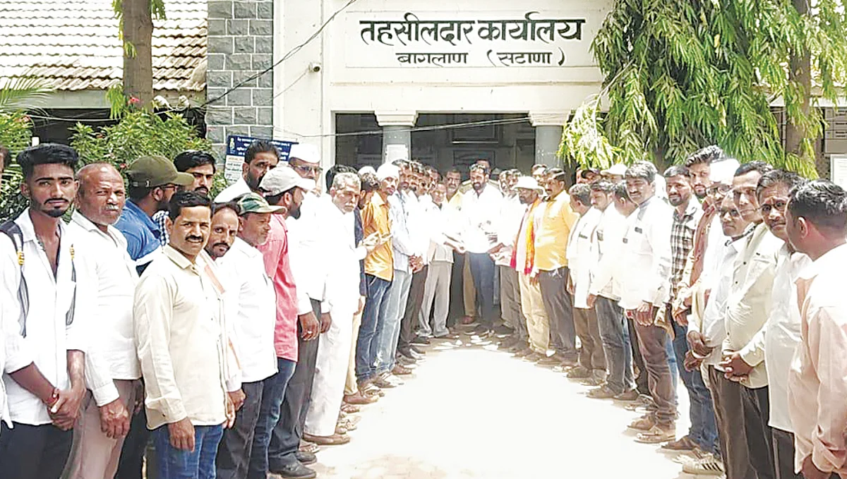 कांद्याची घसरण थांबवा; प्रहार जनशक्तीतर्फे निवेदन