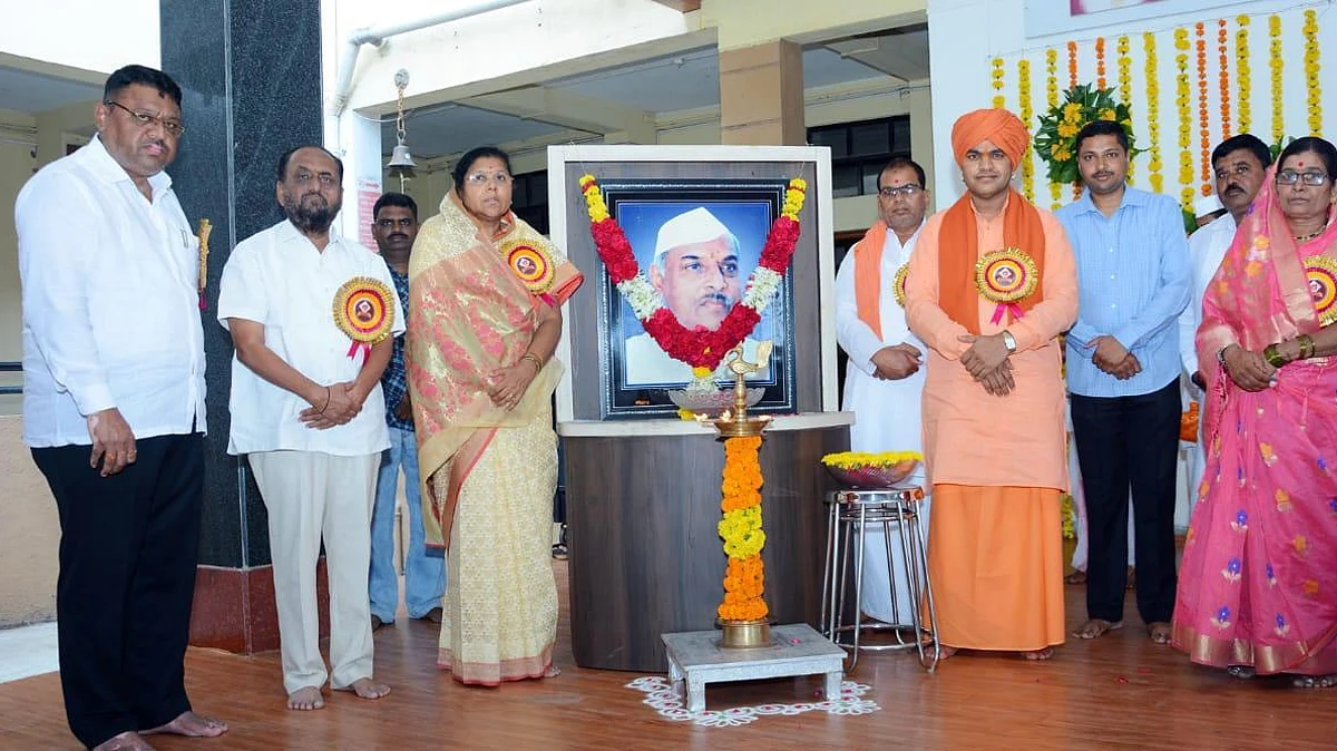 ज्ञान विज्ञानाचा समन्वय साधला तरच जीवन सुखी होईल - अरुणनाथगिरी महाराज