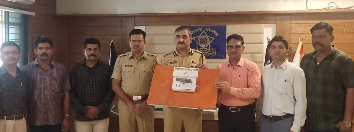 पिस्टल बाळगणार्या पाणीपुरी विक्रेत्याला अटक