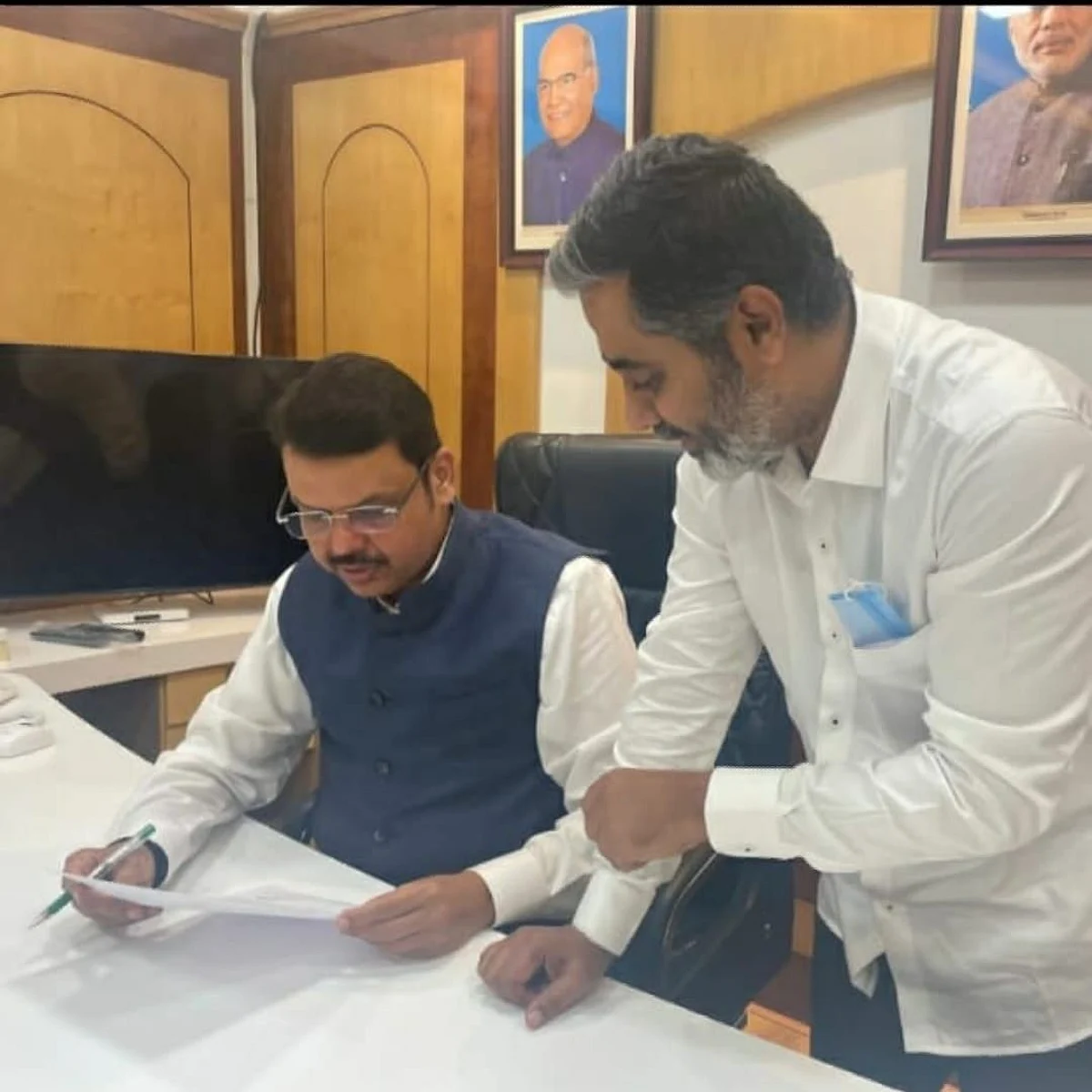 बँक अपहारातील पैसे तात्काळ हवे; आ.डॉ.राहुल आहेरांचे उपमुख्यमंत्र्यांना साकडे