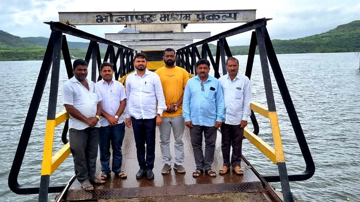 भोजापूर धरणाच्या ओव्हरफ्लोच्या पाण्याने तळेगाव भागातील बंधारे भरा