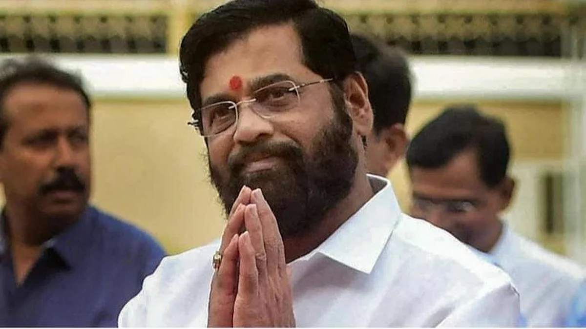 शिंदे सरकार केव्हाही कोसळेल!
