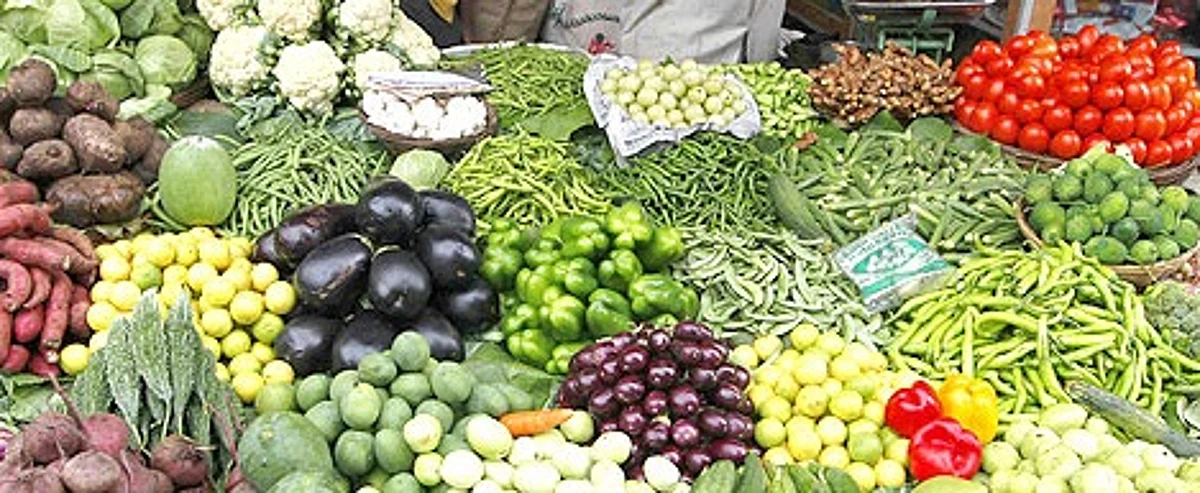 दर कमी झाल्याने सर्वसामान्यांना भाजीपाला आवाक्यात